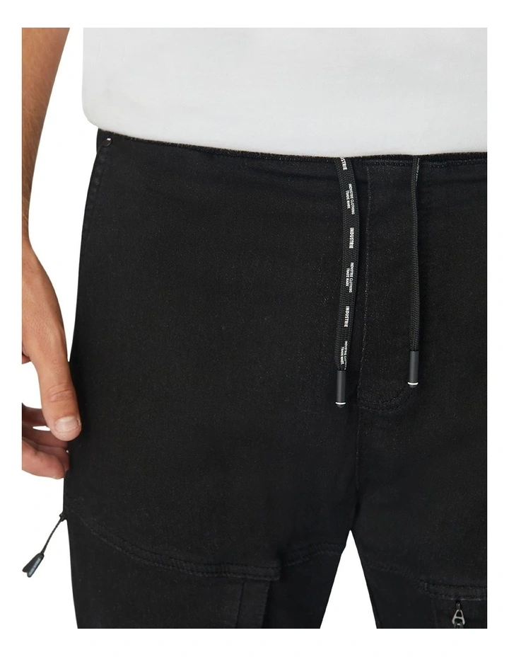 The W21 Armoured Drifter Spray Black - Image 3