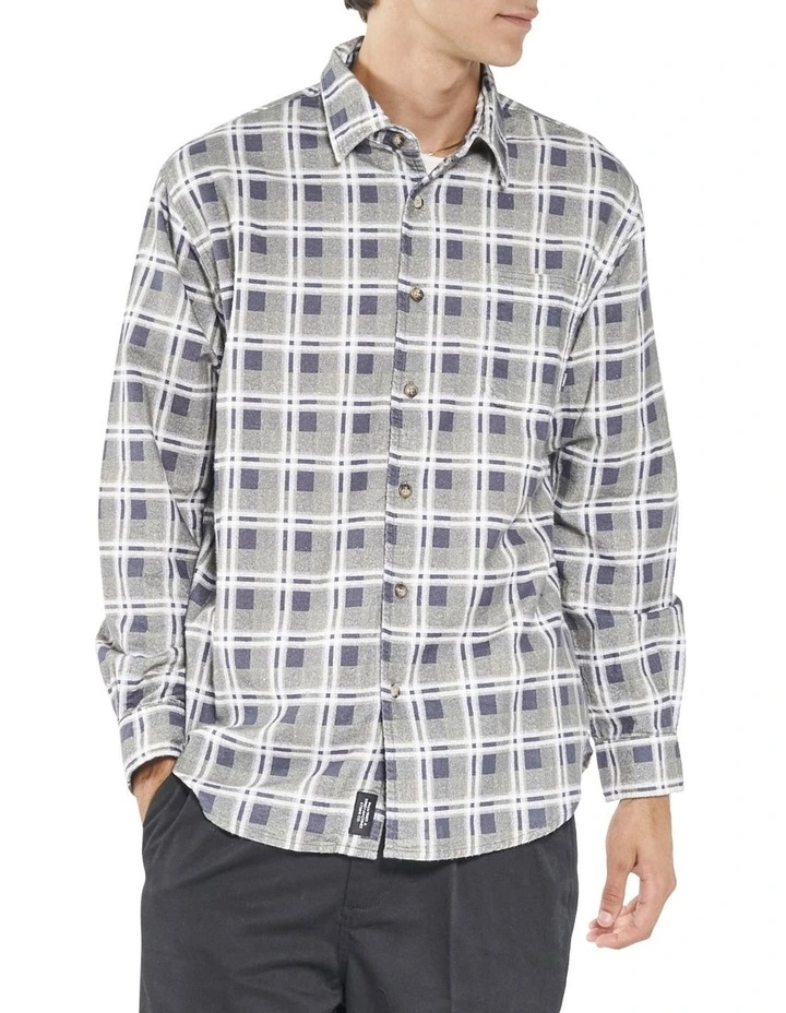 Control Flannel Shirt In Navy/White
