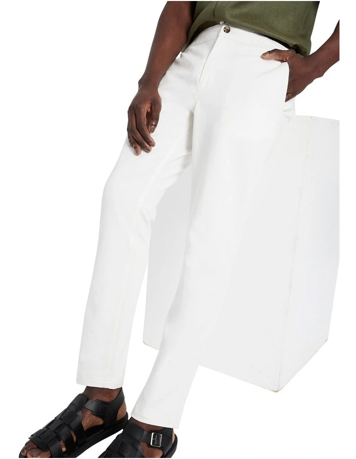 Ronan Tapered Chino In Ecru - Image 4