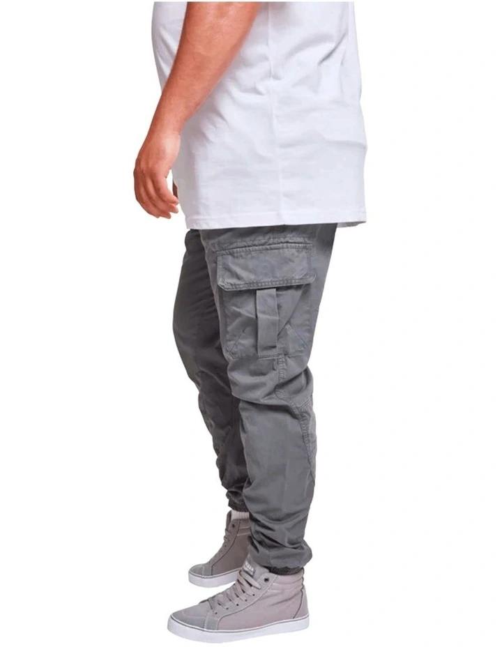 URBAN CLASSICS Cuffed Cargo Jogging Pants In Dark Grey - Image 3