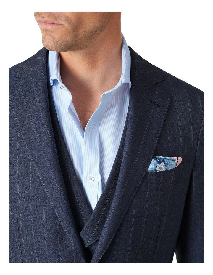 Carrisi Jacket In Navy - Image 4